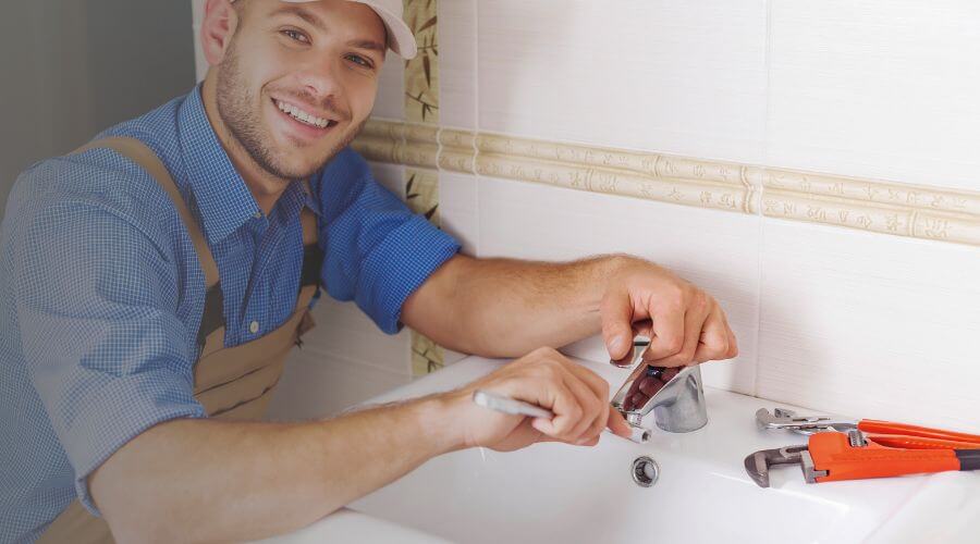 Local tankless water heater installation in Baldwin, IA